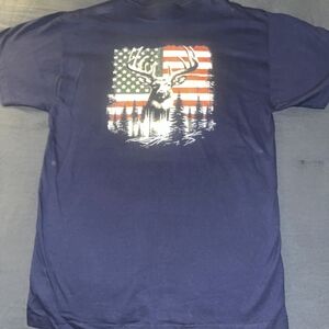 Men's Short-Sleeve Navy Graphic Tee with American Flag Deer Print